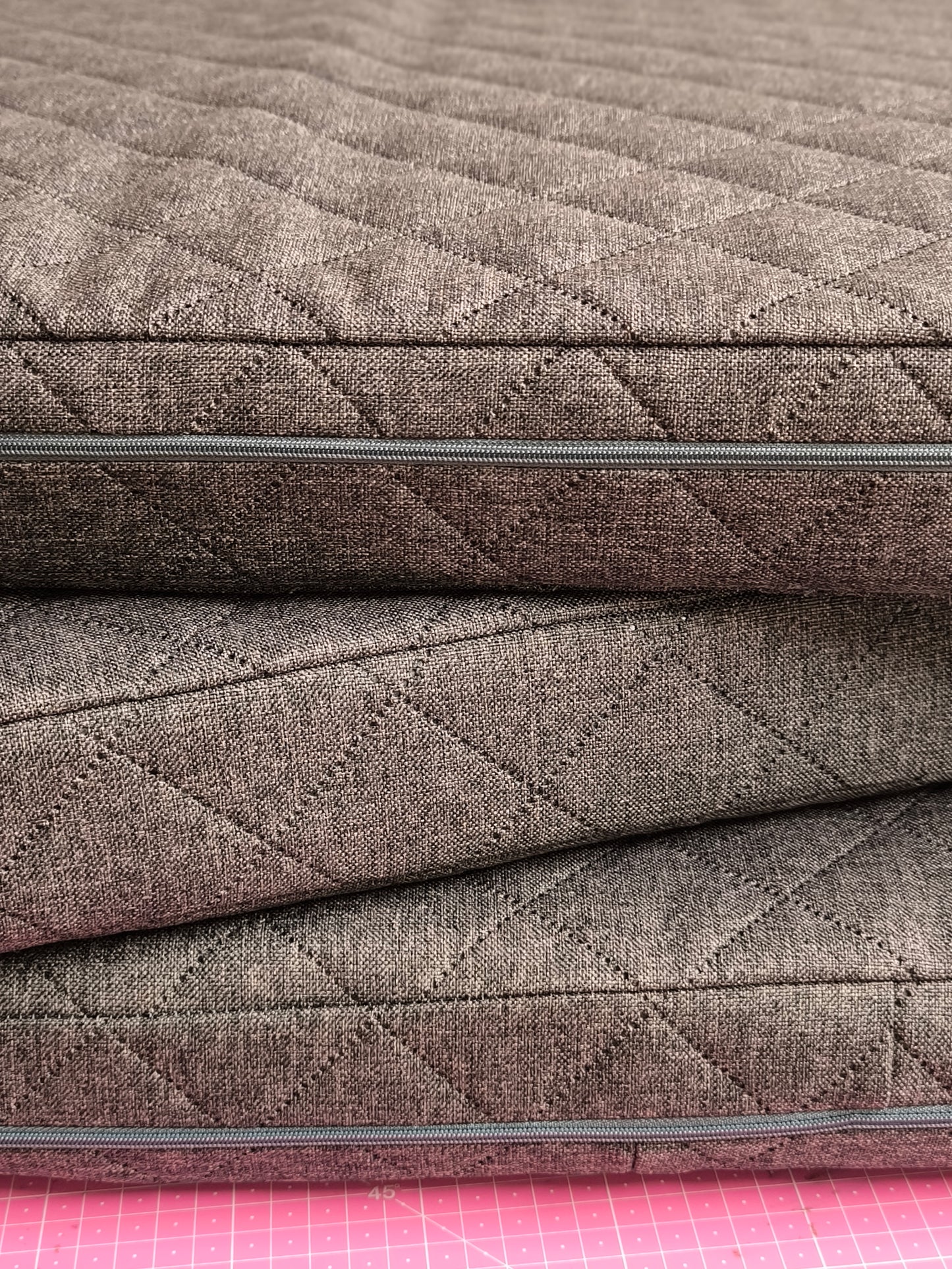 Mousse & Housse artisanales pour KIT aménagement voiture Tchao-Tchao