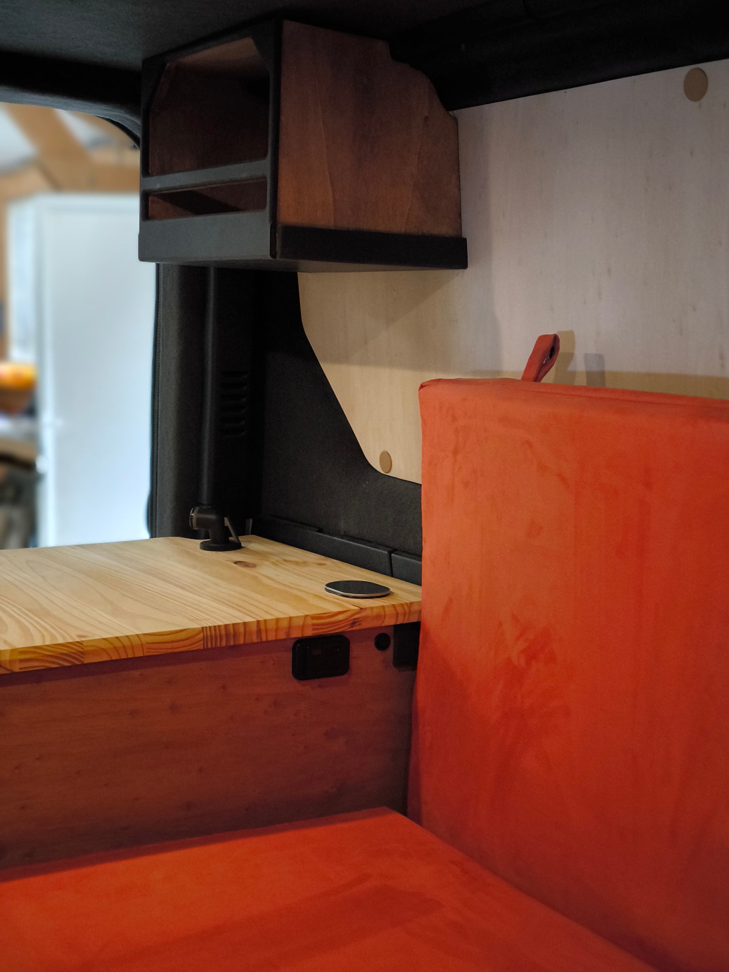 🛏️ Housses & Mousses sur mesure – Confort et qualité pour tous vos lits de van