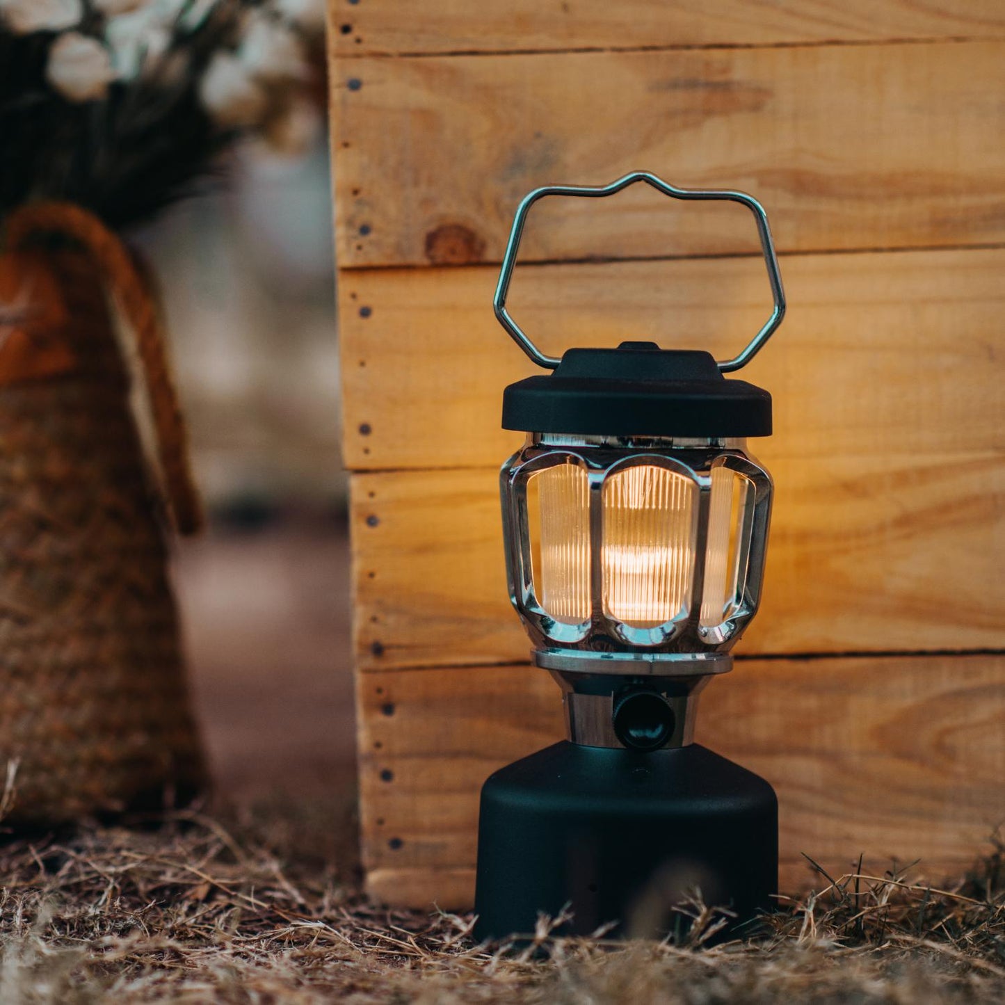 🌟 Lanterne LED sans fil Hurricane – Portable & puissante